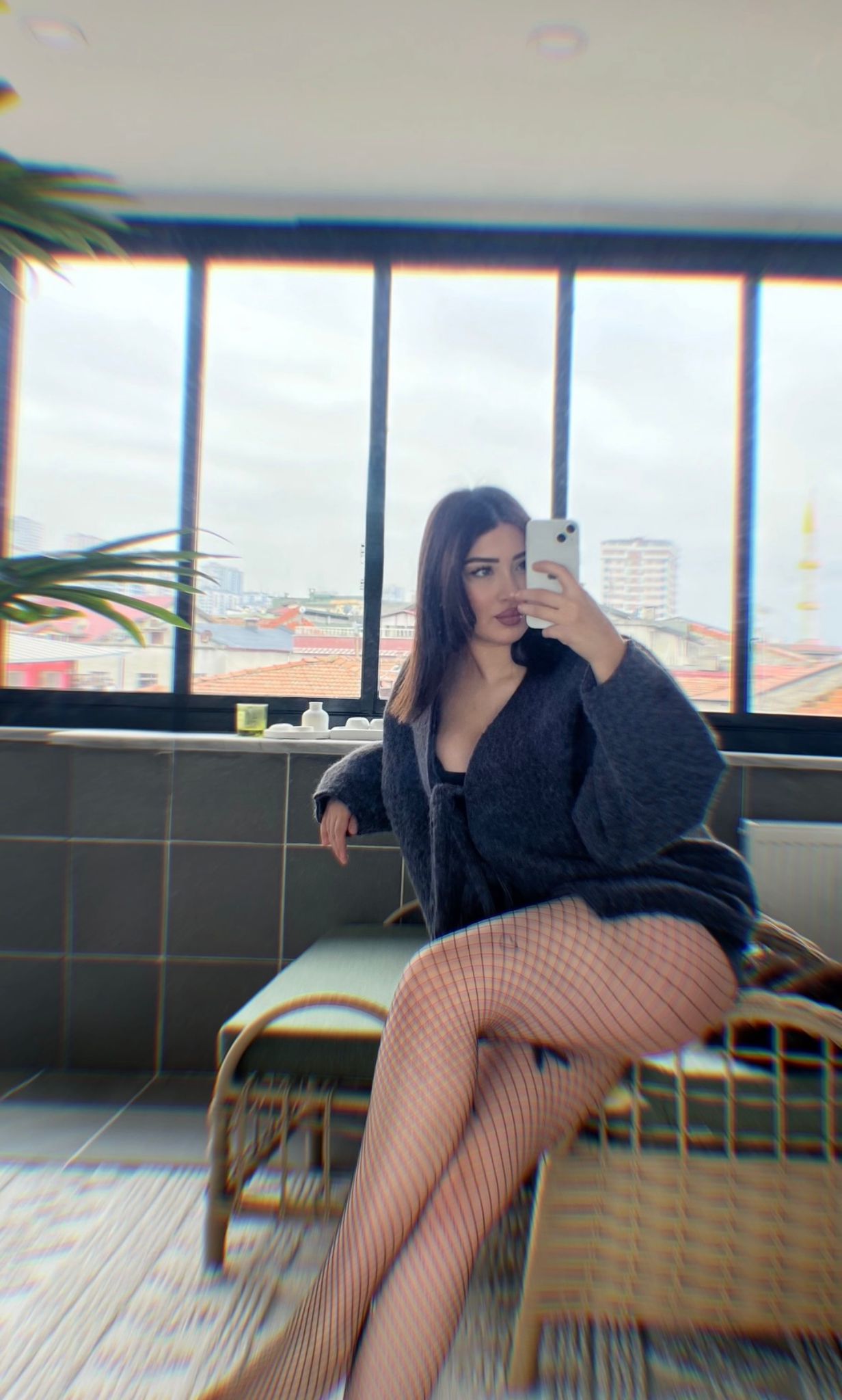 Karagöz Modern Bayan Bayan Escort Şule